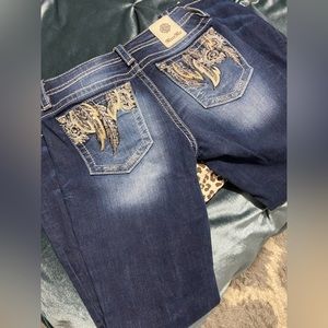 Like New Size 28 Miss Me Jeans